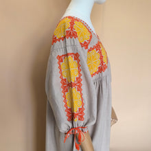 Cargar imagen en el visor de la galería, VESTIDO ERANDINI
