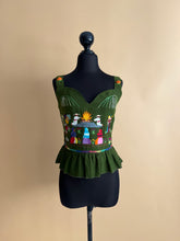 Cargar imagen en el visor de la galería, Croptop FUEGO NUEVO

