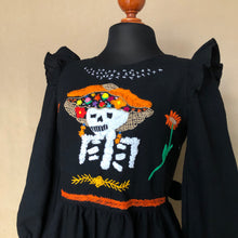 Cargar imagen en el visor de la galería, Mini vestido ÁNIMAS
