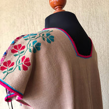 Cargar imagen en el visor de la galería, VESTIDO ANGELA
