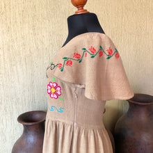 Cargar imagen en el visor de la galería, MAXIVESTIDO TERESA MARIPOSAS
