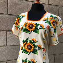 Cargar imagen en el visor de la galería, VESTIDO GIRASOLES XL-2XL
