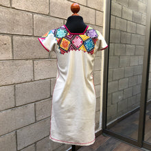 Cargar imagen en el visor de la galería, VESTIDO SUSANA
